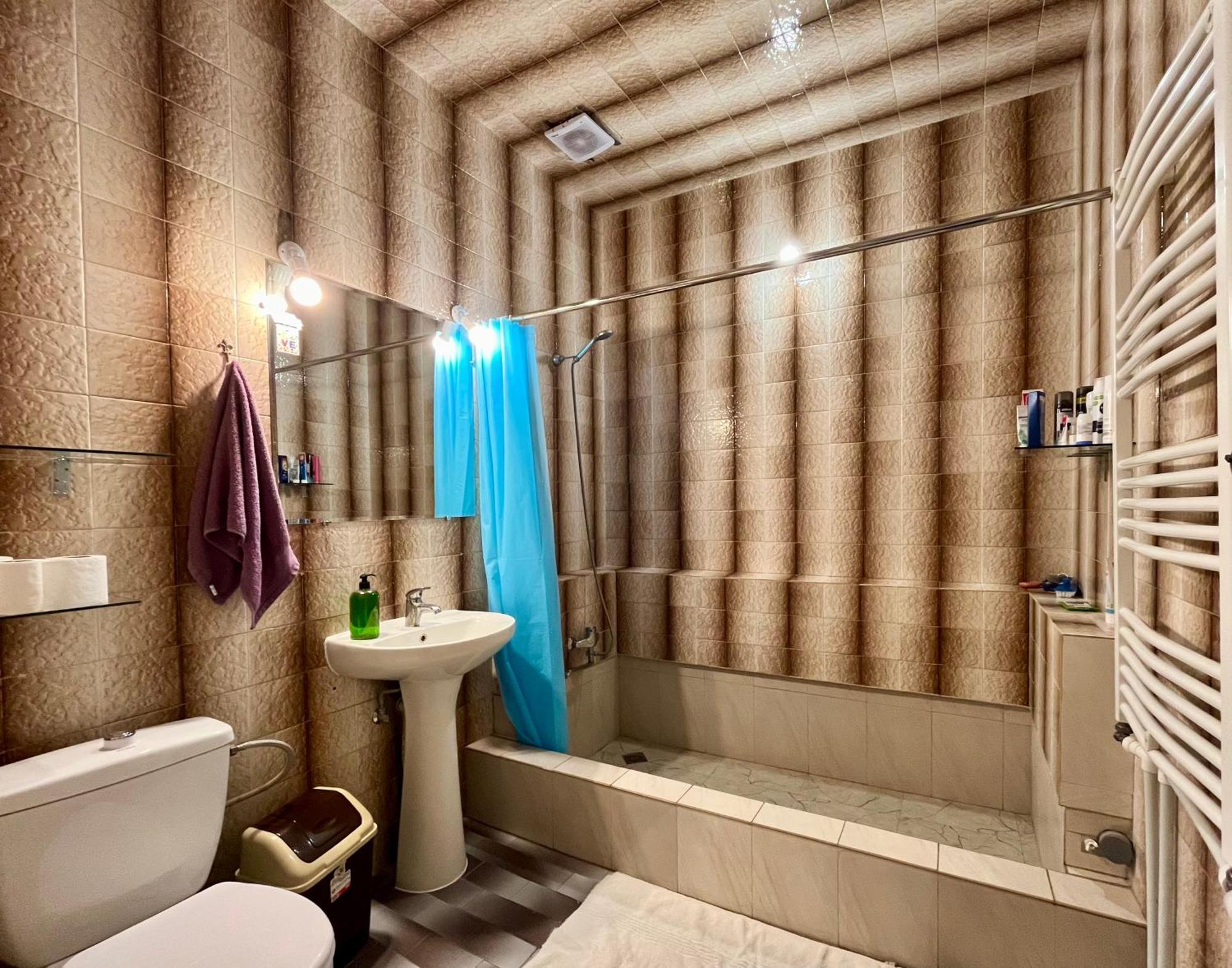 Bao Hostel 库塔伊西 外观 照片