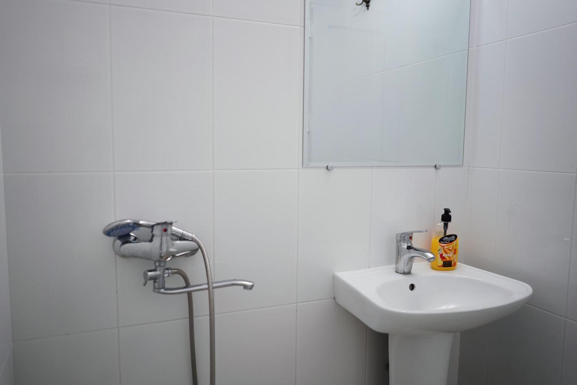 Bao Hostel 库塔伊西 外观 照片